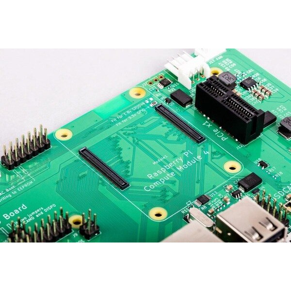 Raspberry Pi Compute Module 4 I/O Board